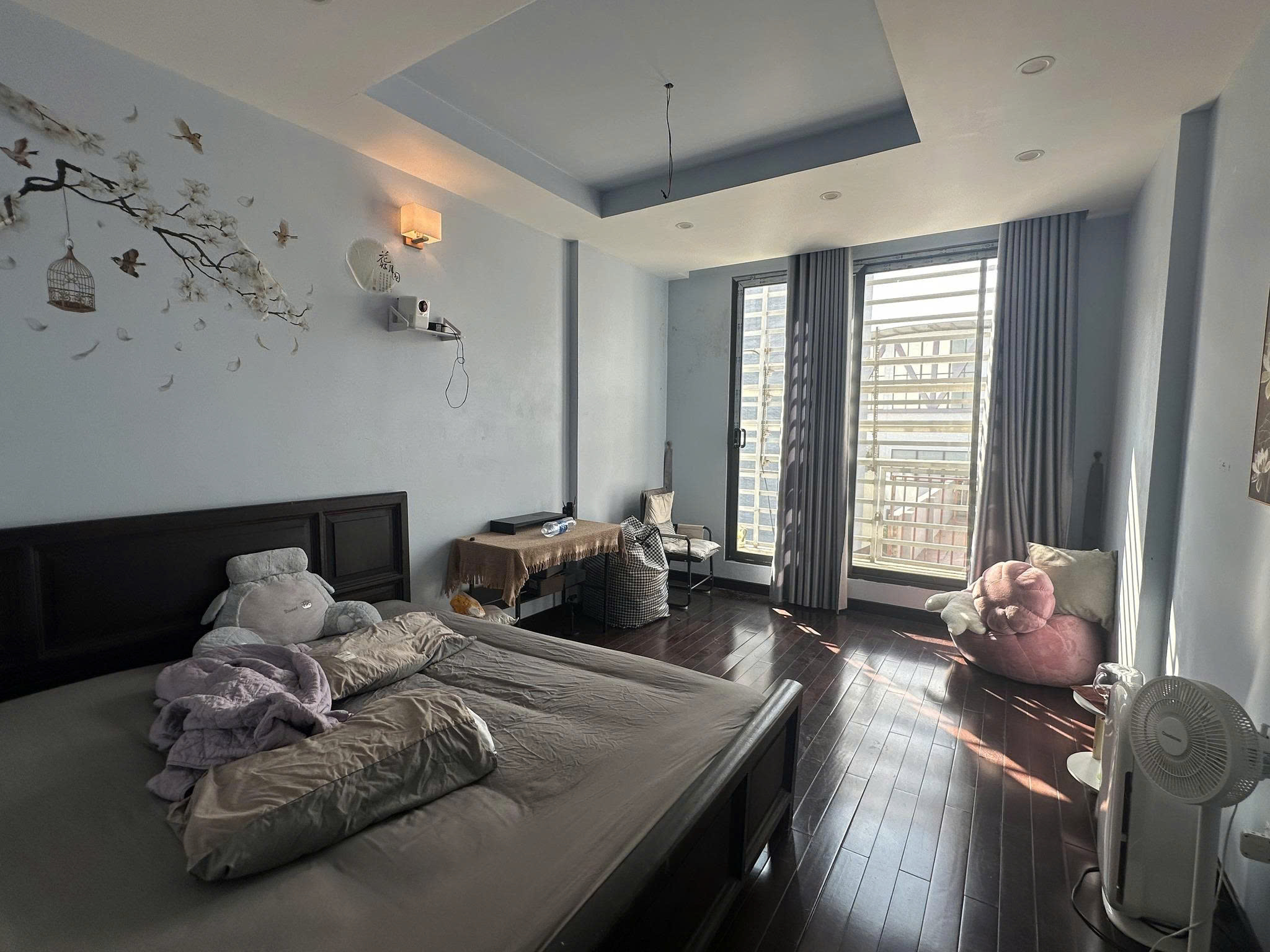 Bán nhà phố Chùa Láng, Đống Đa 8.8 tỷ nhà 2 mặt ô tô trước sau 4 tầng gần Hồ Láng - Ảnh chính