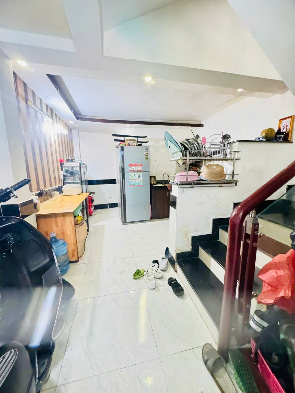 Bán nhà đẹp hẻm xe hơi thông gần chợ Phạm Văn Bạch, 5 tầng, 5 phòng ngủ, chỉ 5 tỷ 450 thương lượng - Ảnh 1