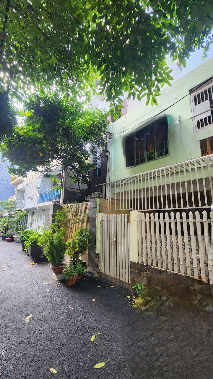 CHỈ NHỈNH 10 TỶ – 67.6M² – NGUYỄN TRỌNG TUYỂN – SÁT MẶT TIỀN – TÂN BÌNH - Ảnh chính