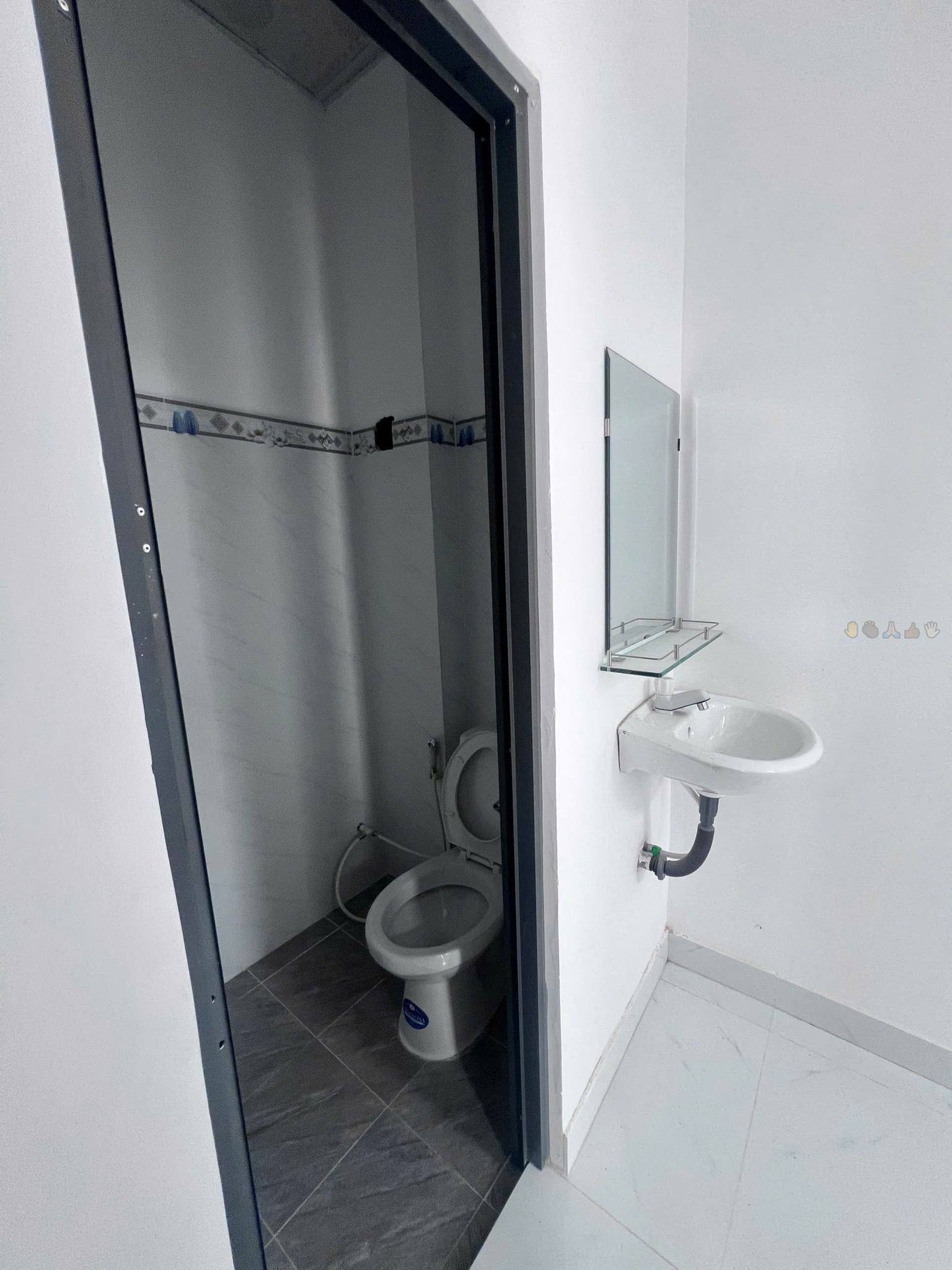 NHÀ GIÁ RẺ – 500 TRIỆU – VÀO Ở LIỀN – CÁCH KĐT RIVER STAR 5 SAO BÌNH CHÁNH 2 PHÚT - Ảnh chính