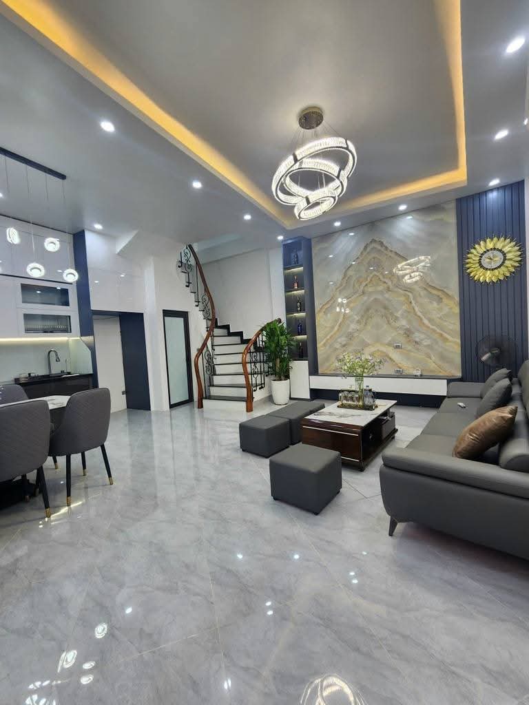Nhà ngõ Hòa Bình 3 phố MINH KHAI. Hn...5 tầng mới xây full nội thất dtsd 55,7m2 mặt tiền 6m... - Ảnh 2
