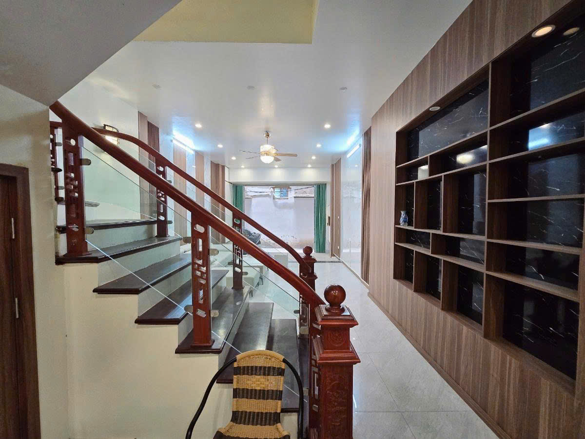 🏠 SIÊU PHẨM NHÀ MỚI NGÕ VIP 92 NGUYỄN KHÁNH TOÀN - CẦU GIẤY 35M2*6T - Ảnh chính