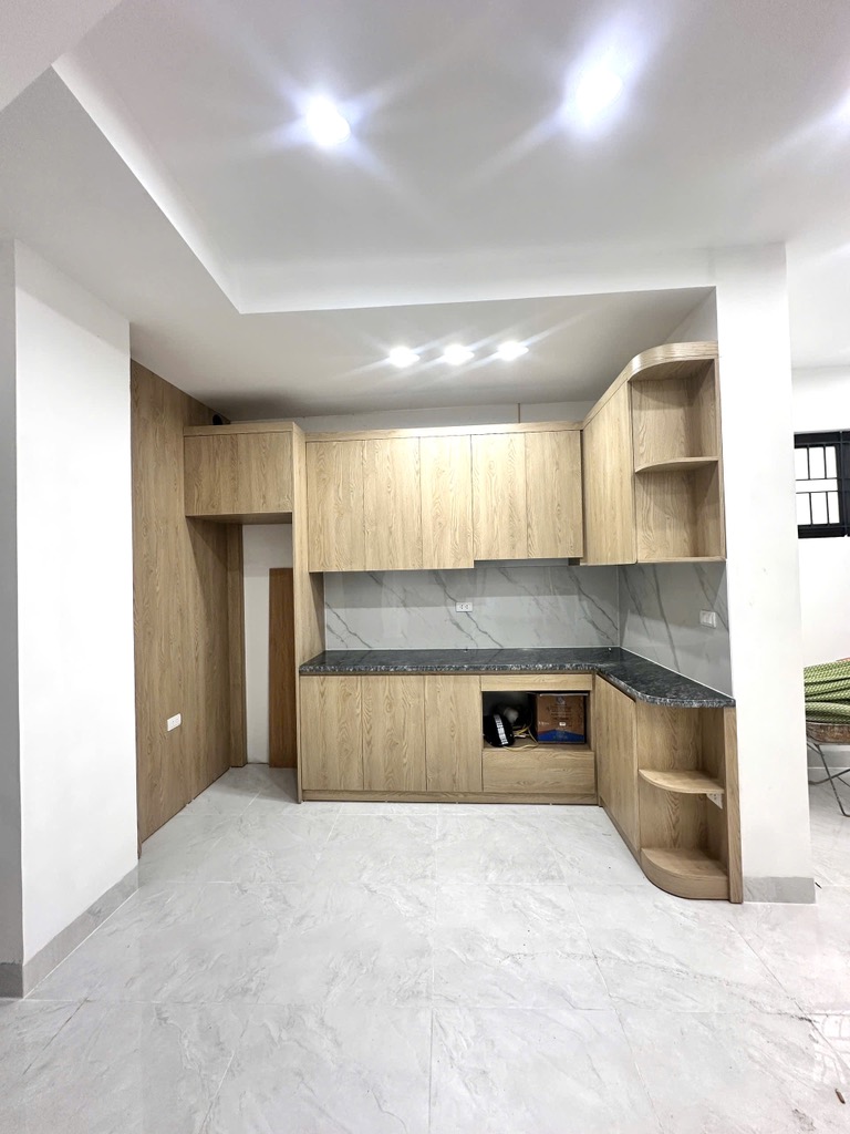 Bán nhà Đội Cấn, Ba Đình, lô góc, ngõ thông, 31m2, 5 tầng, Mt 5m, chỉ 7.7 tỷ - Ảnh 3