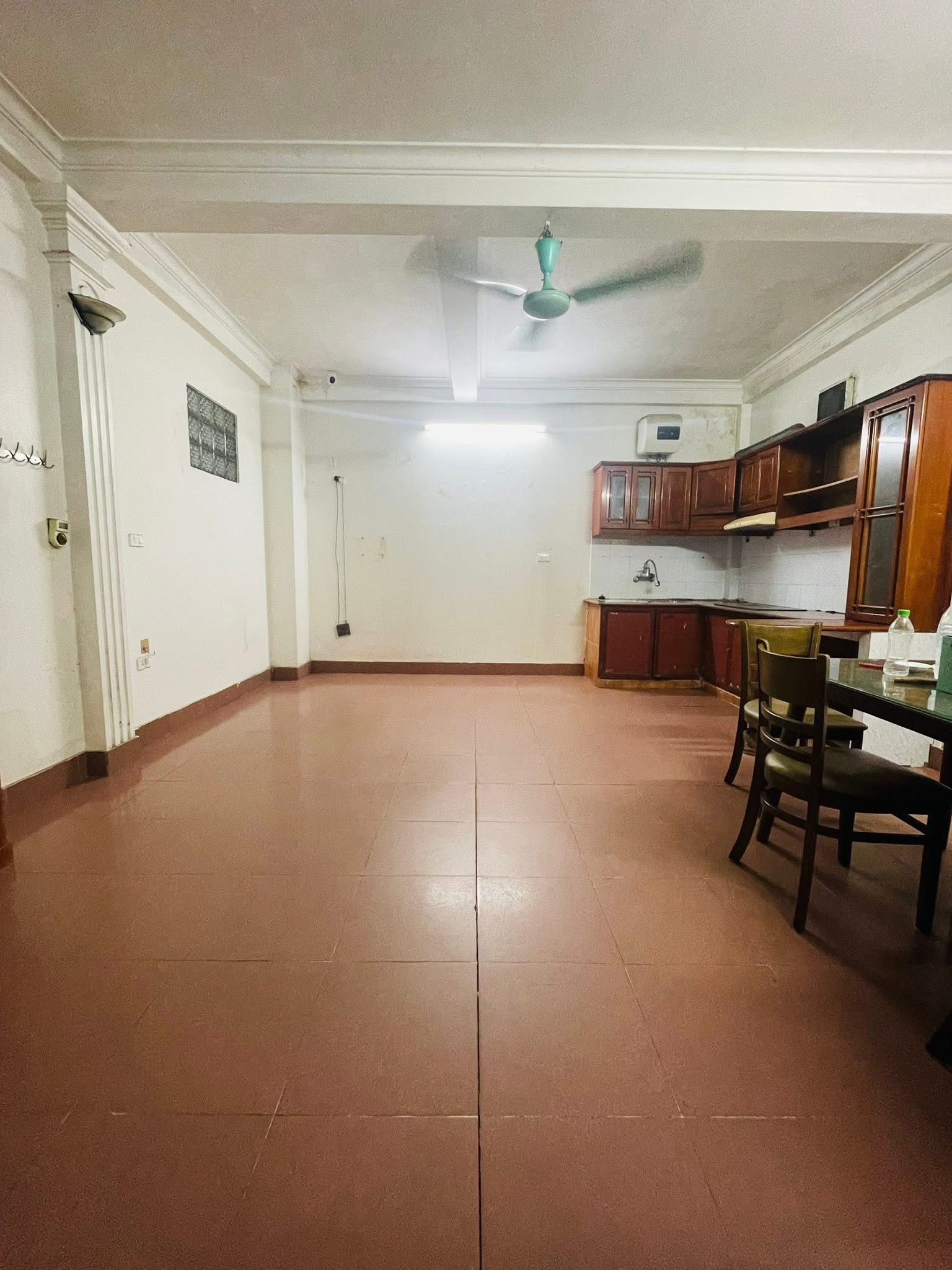 Chính chủ bán nhà Đội Cấn, Liễu Giai - trung tâm Ba Đình - Ảnh 1