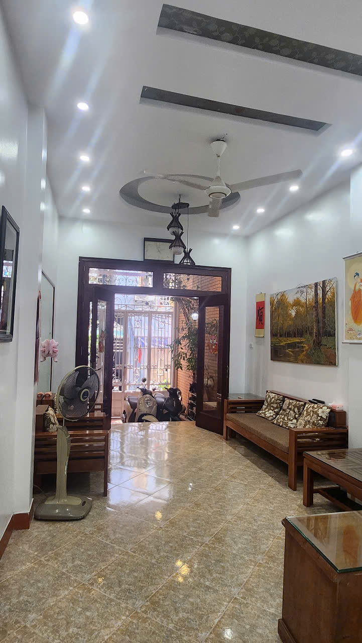 Nhà đẹp phố Phúc Tân-Hoàn Kiếm-Hà Nội, 4 tầng, ô tô đỗ cửa, sân cổng, ba bước tới hồ Hoàn Kiếm - Ảnh 3