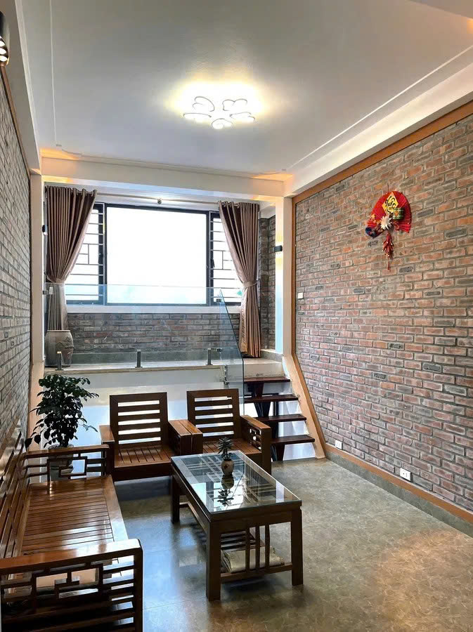 NHÀ ĐẸP Ô TÔ NGỦ TRONG NHÀ  Phố Ngọc Thụy -Long Biên 35m2 X 5 tầng,7.6 tỷ. - Ảnh 2