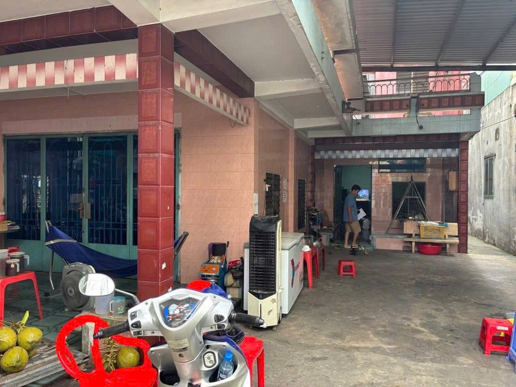 Bán nhà Mặt tiền  Hương Lộ 2 - gần Tân Hòa Đông, Mã lò, 17x35m, 2 Tầng, 1 đời chủ, 58 tỷ. - Ảnh 1