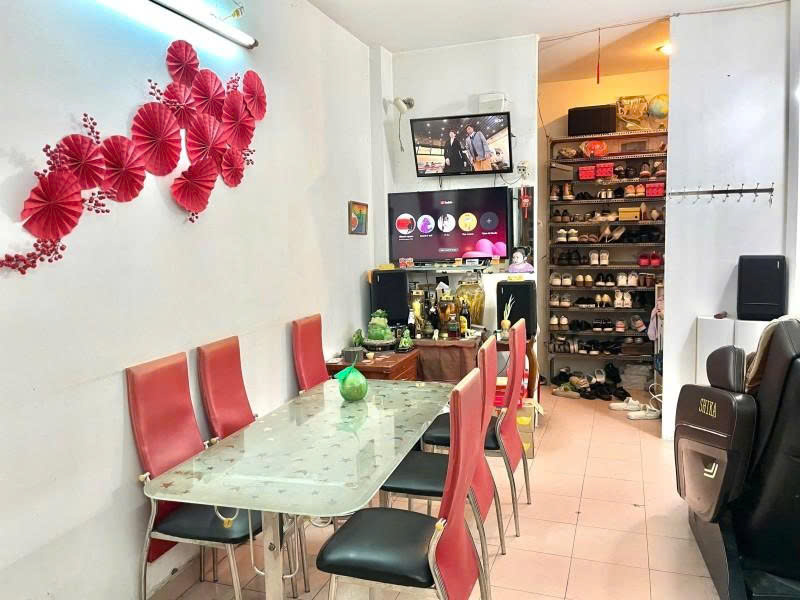 Bán nhà Mặt tiền Nguyễn Văn Nghi - Quang Trung - Nguyễn Oanh, 4x26m, 4 Tầng, 12,6 tỷ - Ảnh 1