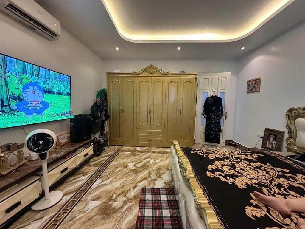 🔥 SIÊU PHẨM NHÀ ĐẸP ĐỊNH CÔNG, HOÀNG MAI 🔥<br>📐 Diện tích: 80m² – Mặt tiền rộng 5m – Ô tô đỗ gần - Ảnh 2