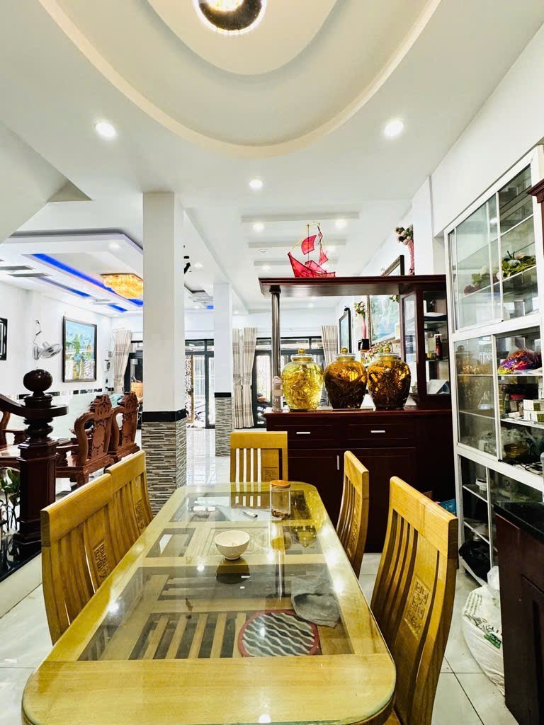 NHÀ ĐẸP - GIÁP TRƯỜNG CHINH & CỔNG KCN TÂN BÌNH - NGANG KHỦNG 7M - HẺM 5M - 99M² - 4 TẦNG NHỈNH 12 TỶ - Ảnh 4