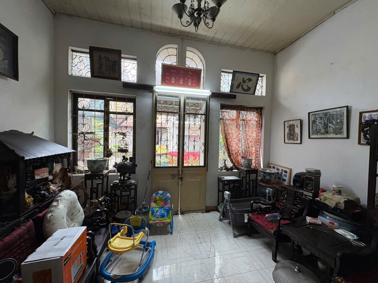 NHÀ ĐẸP- ĐẦU TƯ LÀ SINH LỜI  Cần bán nhanh nhà mặt phố tại quận Hoàn Kiếm, Tp Hà Nội - Ảnh 2