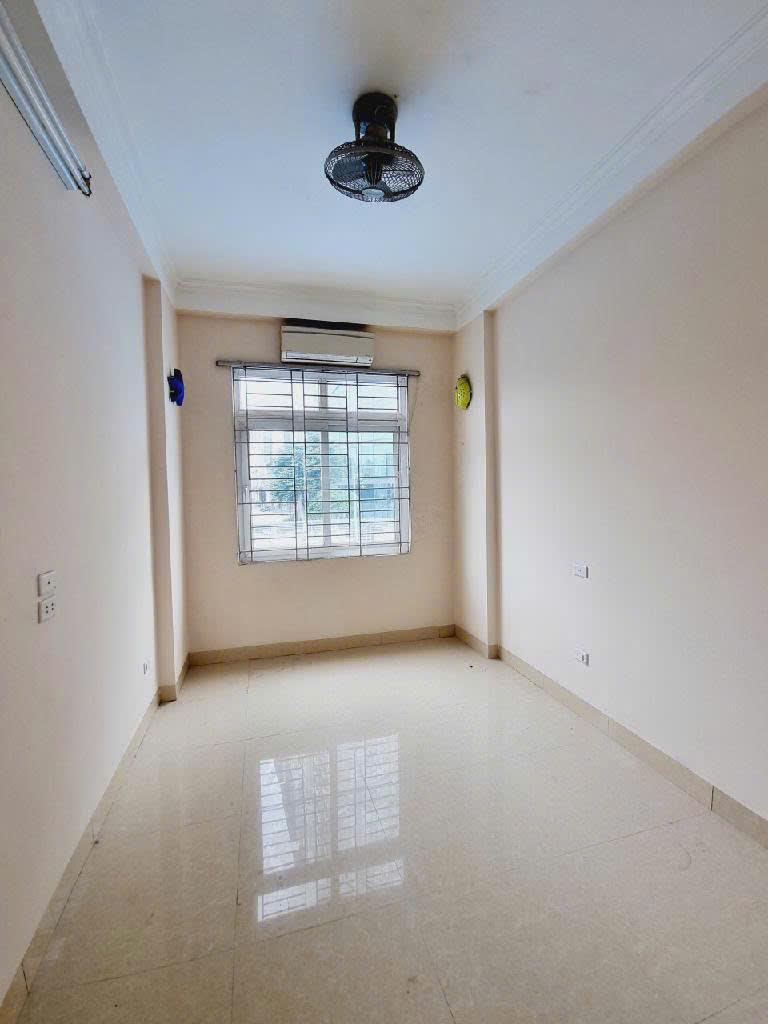 Bán nhà riêng tại Đường Hoàng Hoa Thám, Tây Hồ, Hà Nội diện tích 56,1m2 giá 8,1 Tỷ - Ảnh 1