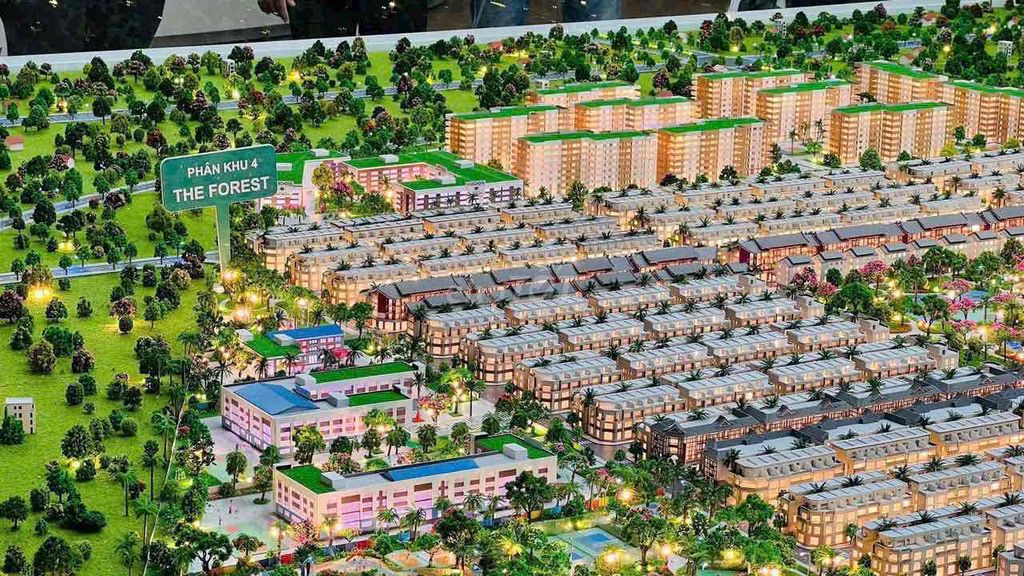 NHÀ PHỐ TM 3,9 Tỷ GIÁ CHỈ BẰNG CĂN HỘ - CƠ HỘI ĐẦU TƯ , Ở CÓ 102 TẠI VINHOMES Green City - Ảnh 1