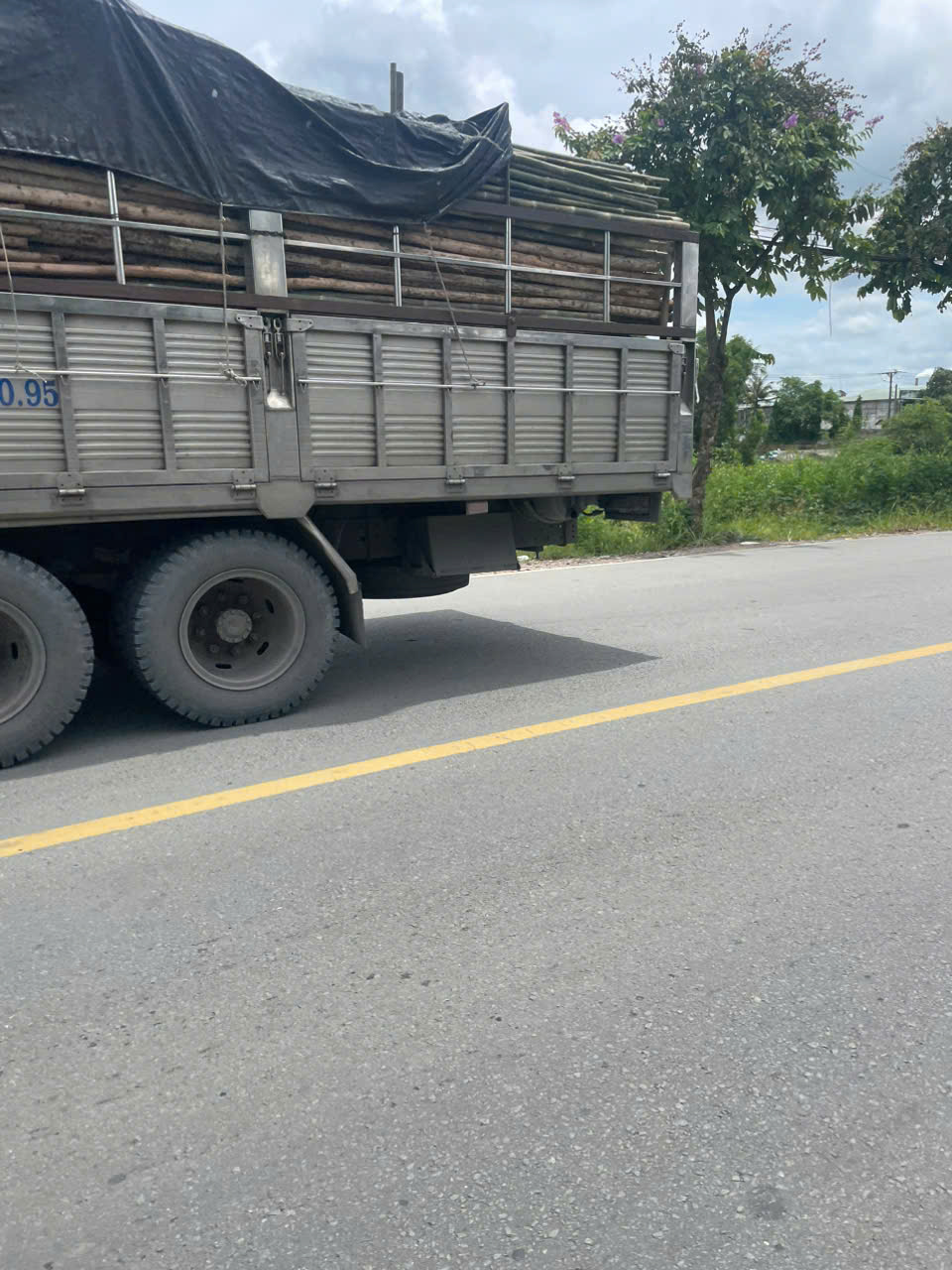 Bán nhà mặt tiền 18x68m giá 22 tỷ Đường Đặng Công Bỉnh - Ảnh 2
