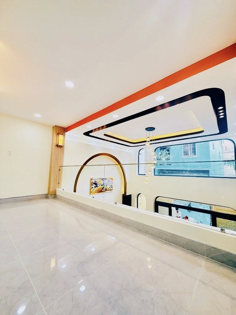 SIÊU PHẨM CẠNH AEON - NHÀ MỚI ĐẸP LUNG LINH - FULL NỘI THẤT - CHỈ 6.X TỶ - Ảnh 3