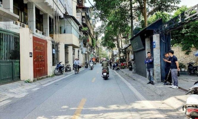 Chu can ban gap nha kim ma thuong tt ba dinh - Ảnh chính