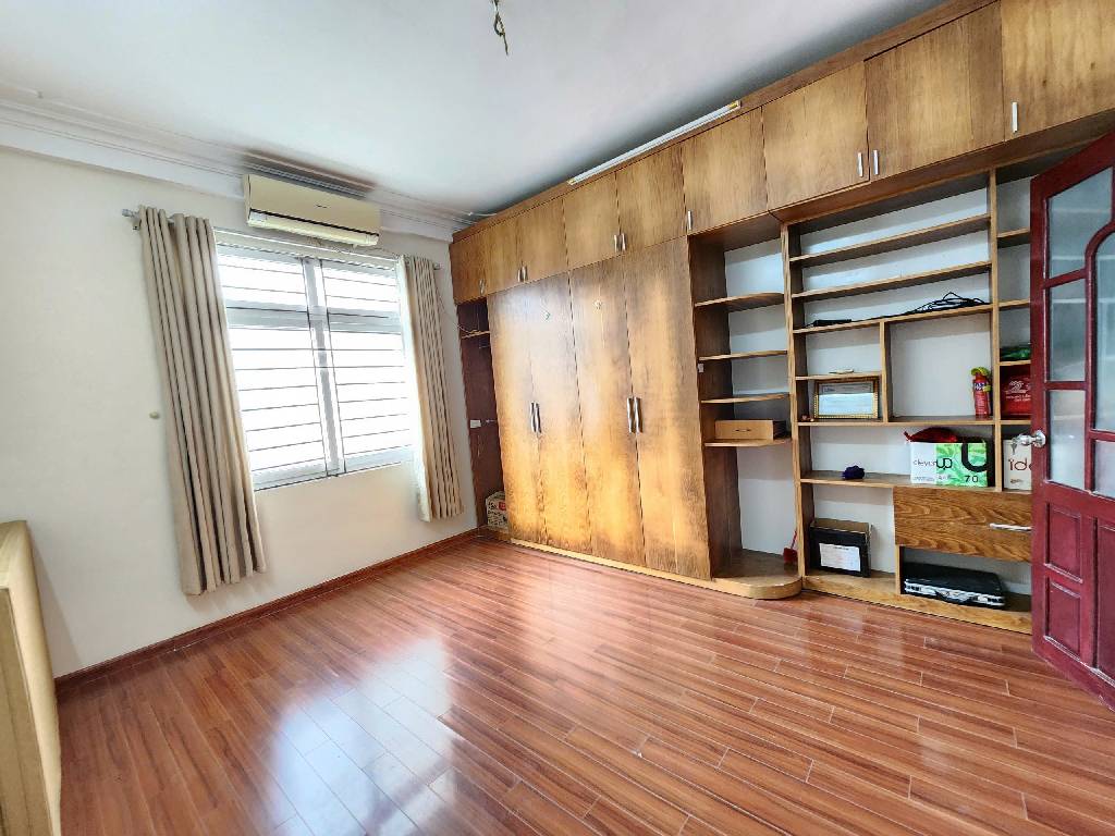 Bán nhà 4 tầng phố Tân Mai 26m2 cách ngõ ô tô chỉ 10m dân xây chủ bán nhanh giá chỉ 5.2 tỷ - Ảnh 1