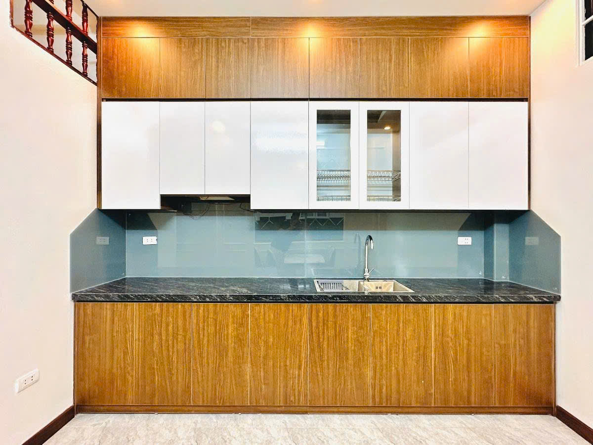 TRẦN QUỐC VƯỢNG - CẦU GIẤY VIP - HAI MẶT NGÕ - 41m2 5 tầng mặt tiền 3.3m Giá 9.85 tỷ - Ảnh 4