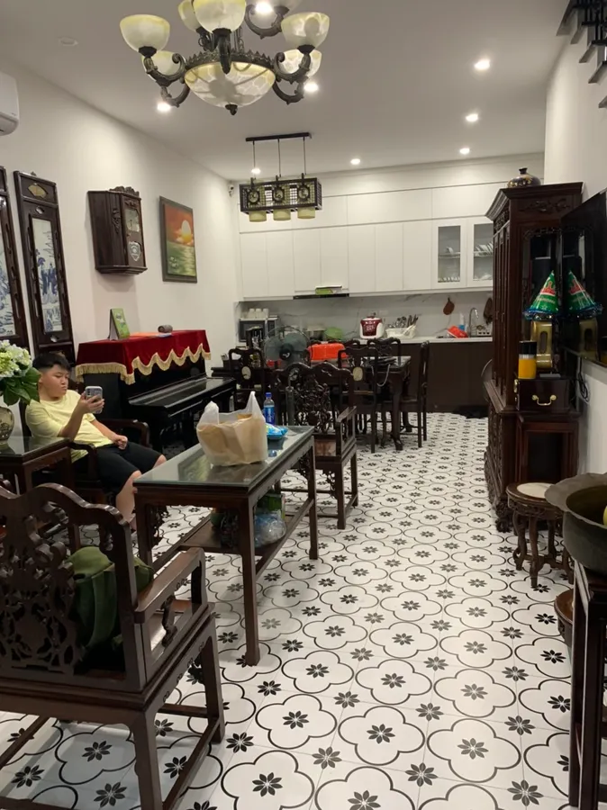 Bán Nhà Âu Cơ. Tây Hồ. Ô Tô. Kinh Doanh. DT 78m2. MT 4,7m. 4 Tầng. Giá 19,6 Tỷ. - Ảnh 1