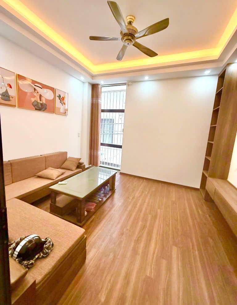 Lê Trọng Tấn, Nhà Đẹp, Diện Tích Rộng, Gần Phố 45m2 MT 4.5m giá chỉ 8.19 tỷ - Ảnh chính
