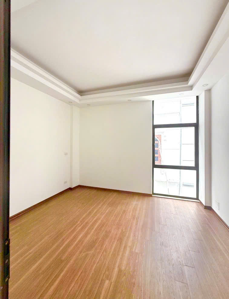 Lê Trọng Tấn, Nhà Đẹp, Diện Tích Rộng, Gần Phố 45m2 MT 4.5m giá chỉ 8.19 tỷ - Ảnh 3