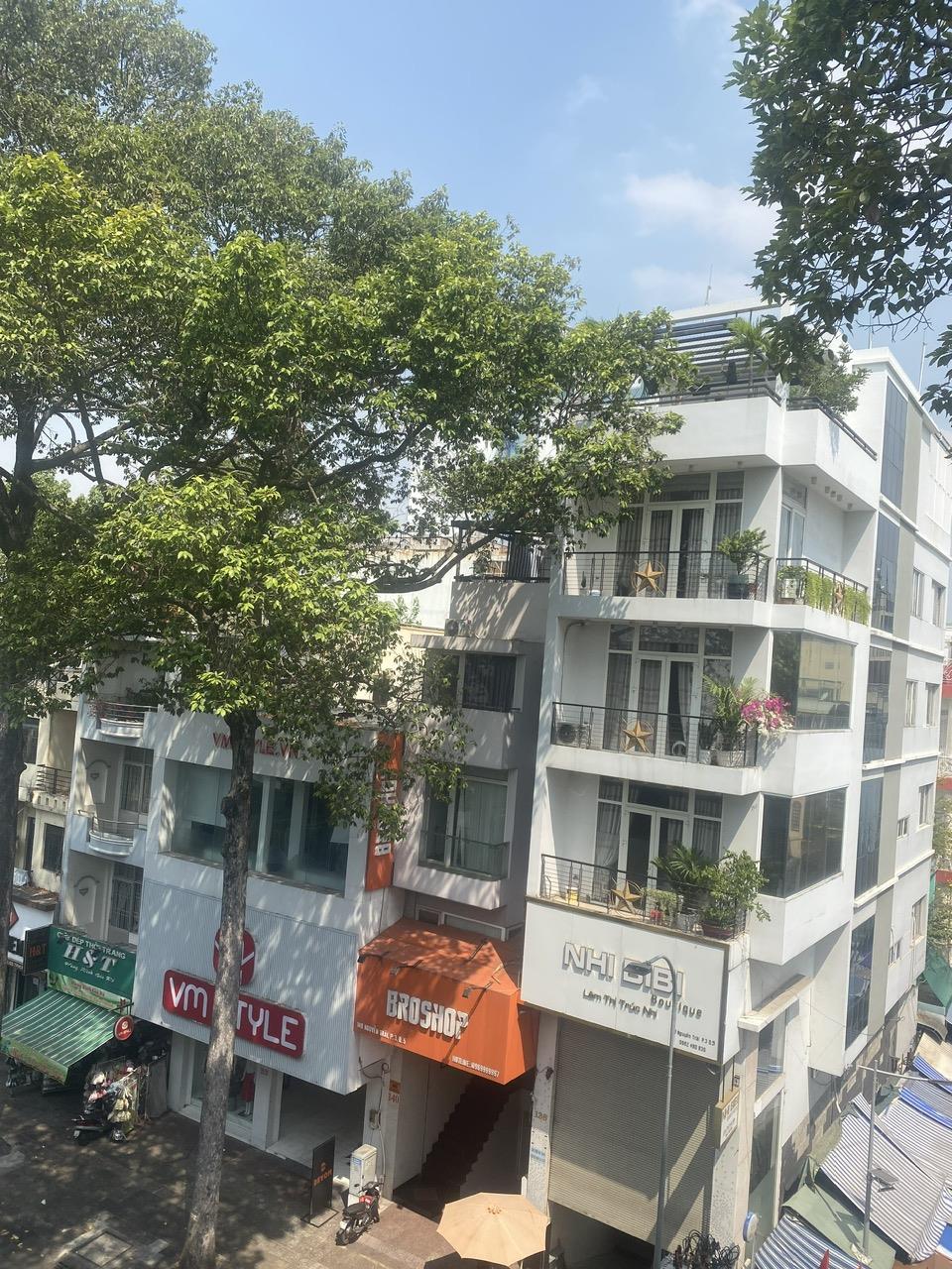 Quận 555_MẶT TIỀN 2 Chiều KD SẦM UẤT NGUYỄN TRÃI -80m-5Tầng HĐT 80Tr/Th Vuông A4 - Ảnh chính