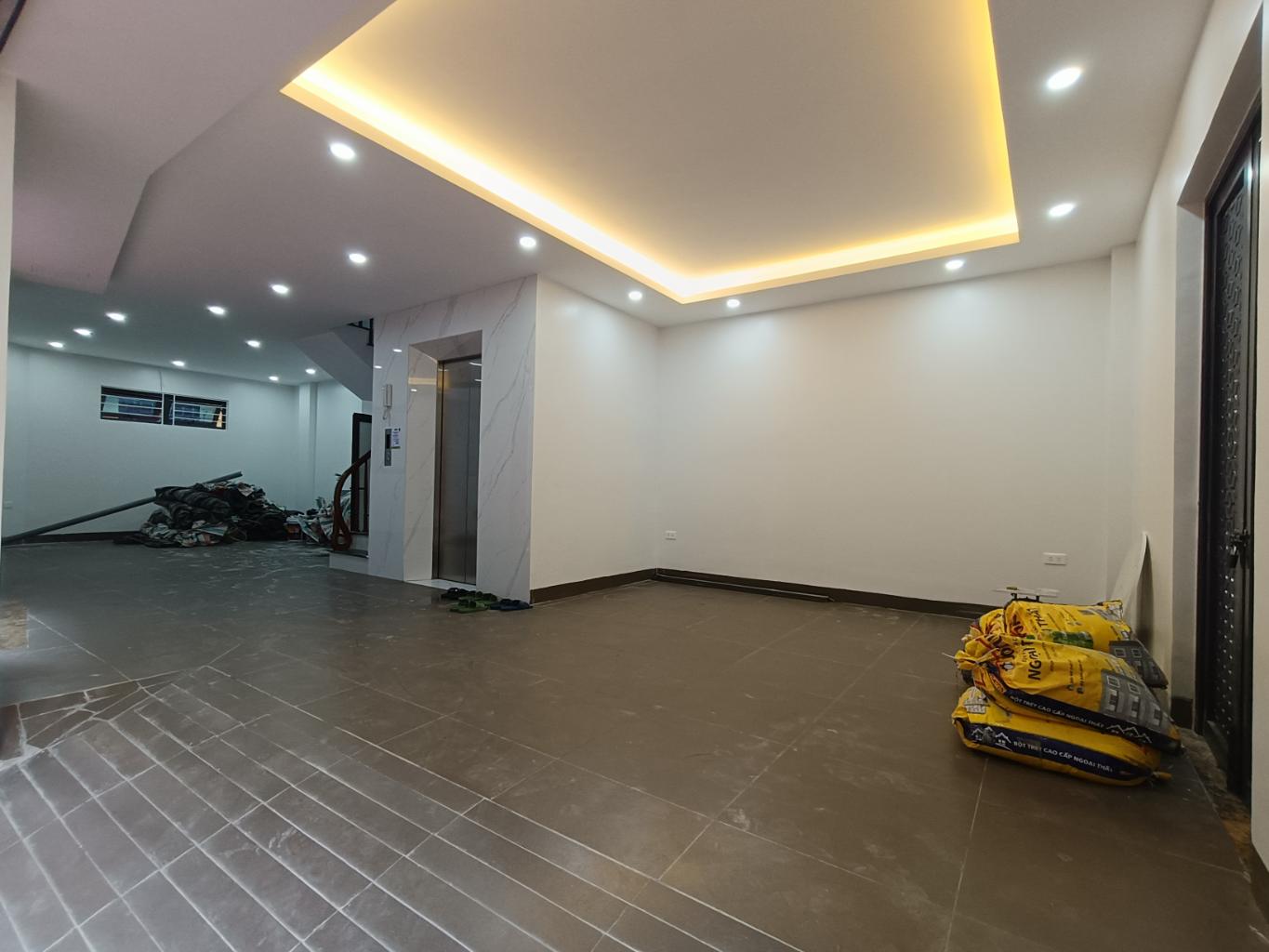 🏡 TRẦN CUNG - BIỆT THỰ 7 TẦNG - GARA OTO - THANG MÁY - LÔ GÓC 3 MẶT NGÕ - MẶT TIỀN BỀ THẾ - Ảnh 2