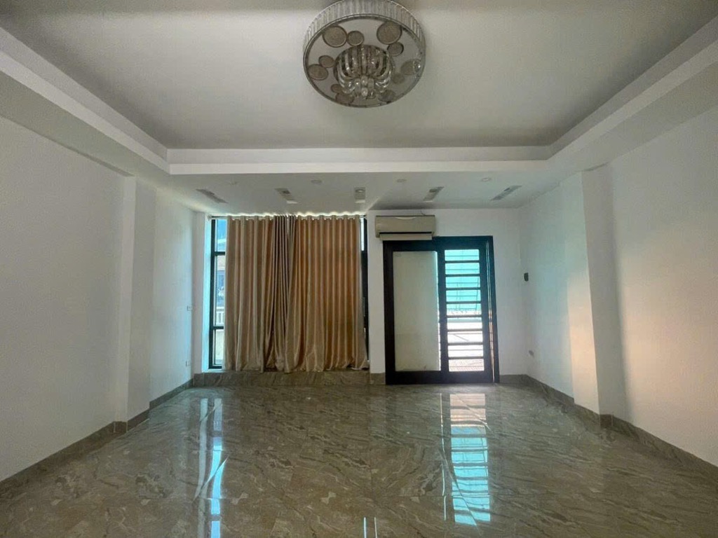🏡 TRẦN QUỐC HOÀN - PHÂN LÔ - VỈA HÈ Ô TÔ - 5 TẦNG - THANG MÁY VÈO VÈO - 40M2 - Ảnh 4