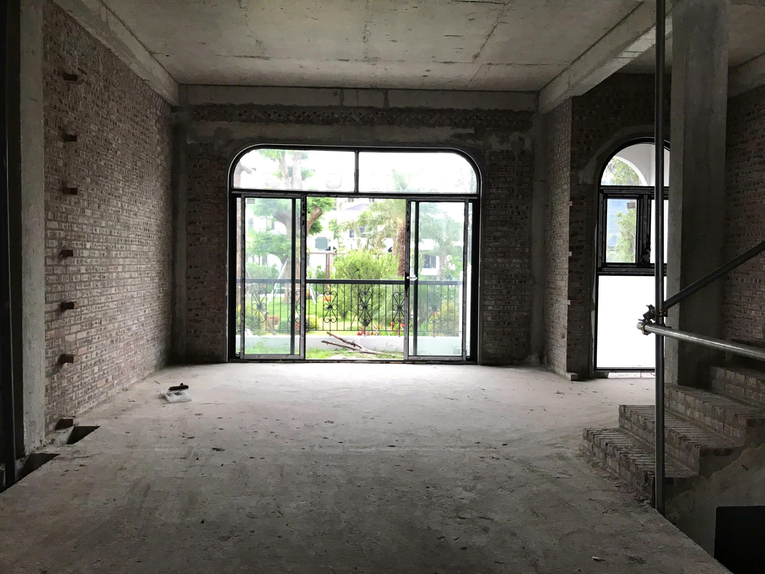 BÁN BTLK CIPUTRA – 2 MẶT THOÁNG, KHU GIA BY KITA, DT 140M², GIÁ 76–78 TỶ - Ảnh 2