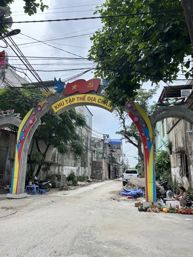 VỊ TRÍ ĐẸP - KHU VỰC TIỀM NĂNG - GẦN VIN CỔ LOA - SÁT QUỐC LỘ 3 - VỈA HÈ RỘNG - KHU DÂN TRÍ - Ảnh 1