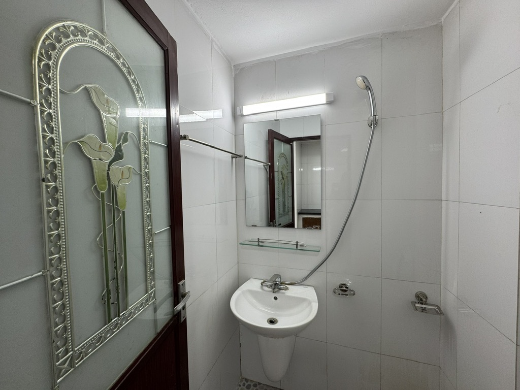 BÁN NHÀ PHÚ LÃM HÀ ĐÔNG. Ô TÔ  GẦN NHÀ  CÁCH 100m là  RA ĐƯỜNG QL 21B  TRÁNH THOẢI MÁI - TƯƠNG LAI RẠNG NGỜI VÌ TRỤC ĐƯỜNG 21B MỞ RỘNG. - Ảnh 3