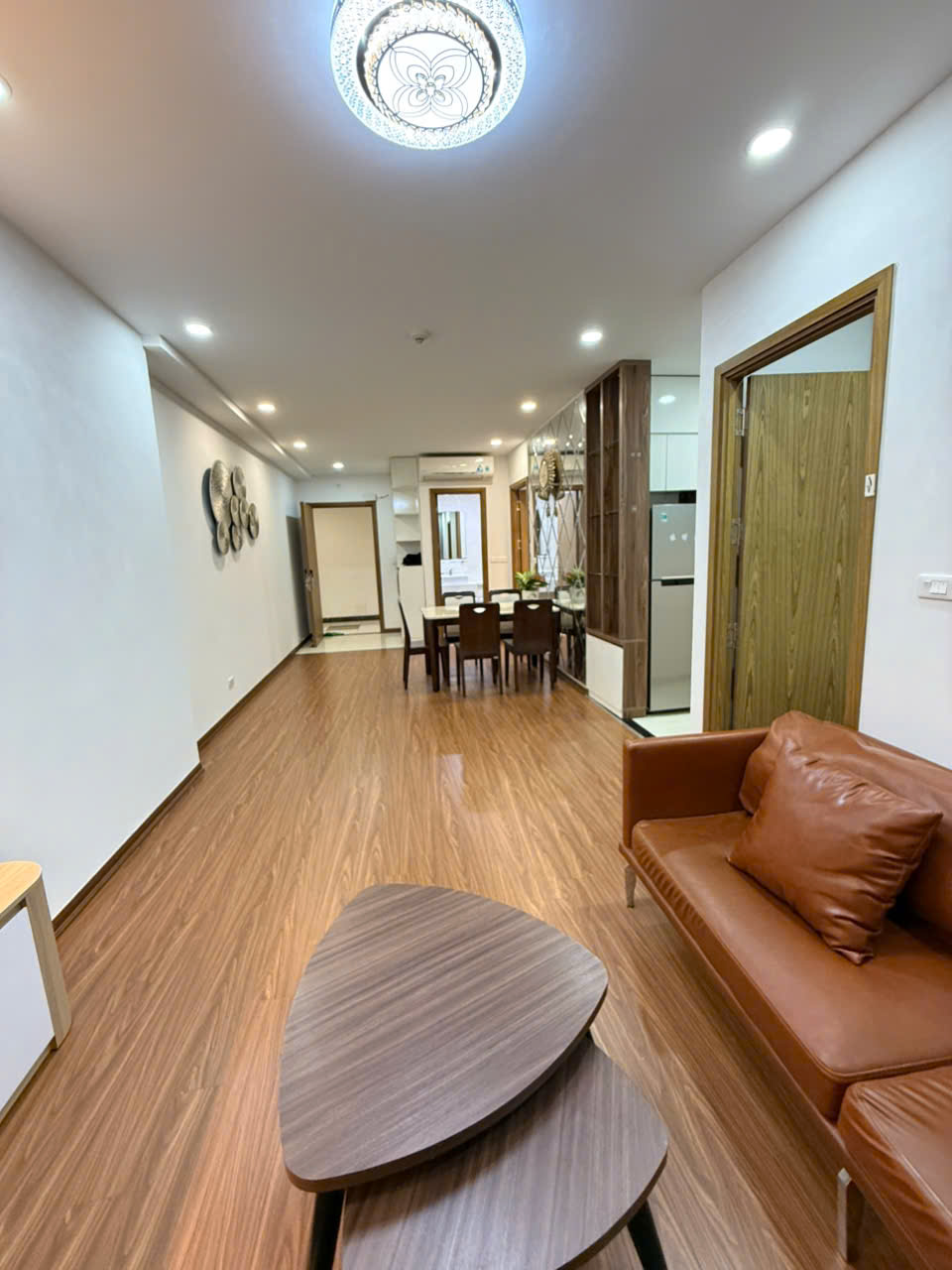 Bán căn hộ chung cư tòa Eco Green Nguyễn Xiển, Thanh Xuân 68m2, 2 ngủ, 4.x tỷ - Ảnh 1