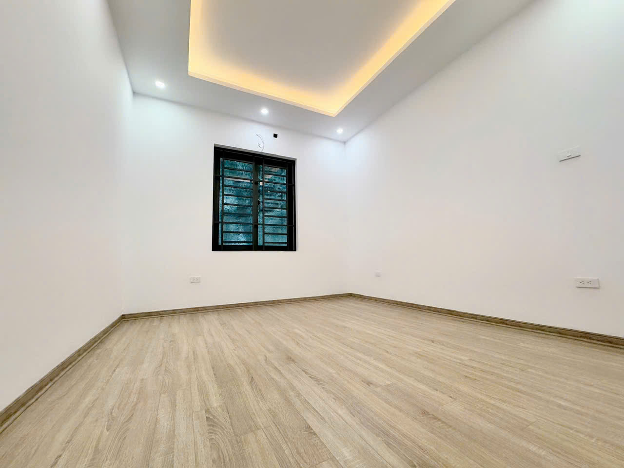 NHÀ 5 TẦNG 55M2- NGUYỄN XIỂN-THANH XUÂN- 2 MẶT TIỀN-PHÂN LÔ VIP- GIÁ CỰC TỐT- OTO NGỦ TRONG NHÀ - Ảnh 3