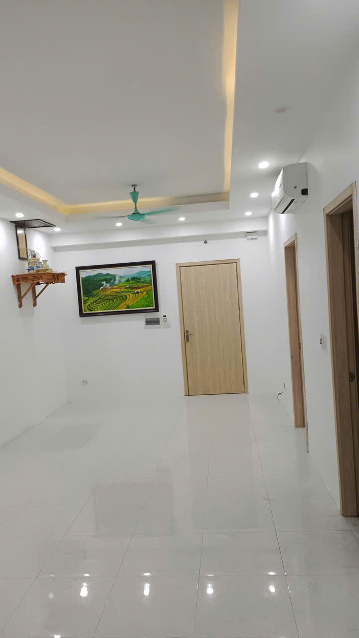 cần bán căn hộ tầng 5 khu 6 tòa mới chung cư Thanh Hà giá chỉ 2,5 tỷ - Ảnh chính