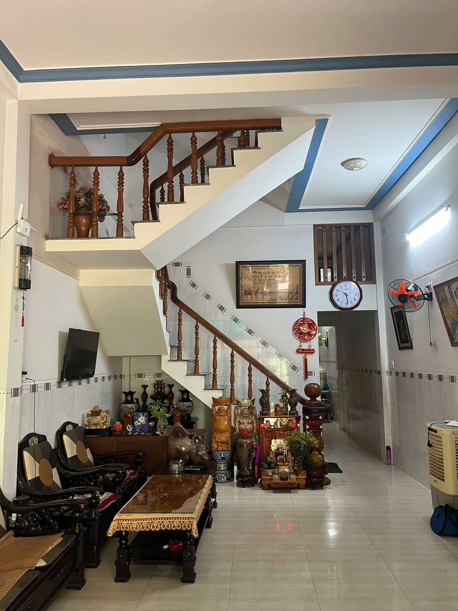 CHÍNH CHỦ CẦN BÁN NHÀ 3 TẦNG 70.44m2 GẦN CHỢ ĐẦM PHƯỜNG THỊ NẠI, QUY NHƠN. - Ảnh chính