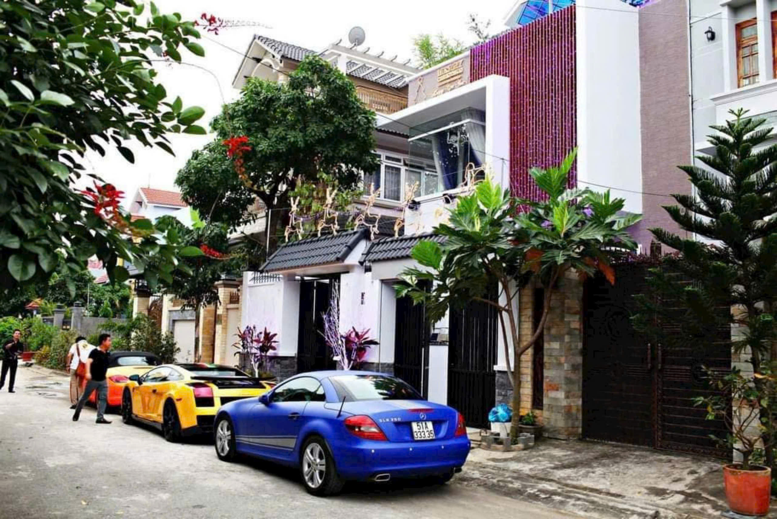 GIẢM 2 TỶ BIỆT THỰ NGHỈ 200M² KDC PHÚ NHUẬN ĐƯỜNG 12M LÊ THỊ RIÊNG, Q.12 - Ảnh 1