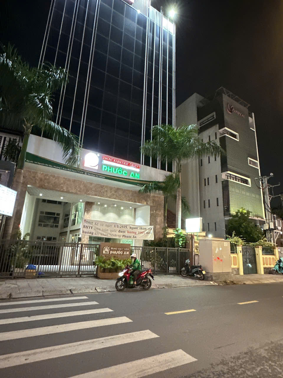 CHDV 6 lầu 16 PN ngang 4.25m75m2 TN 1.1 tỷ mặt tiền ngay trường Nguyễn Thượng Hiền 19.8 tỷ - Ảnh 2