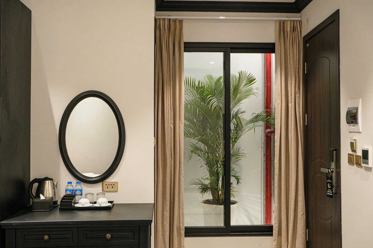 Khách Sạn Hoàn Kiếm 56 phòng doanh thu 4ty/tháng, vị trí đẹp sổ vuông nở hậu - Ảnh 3