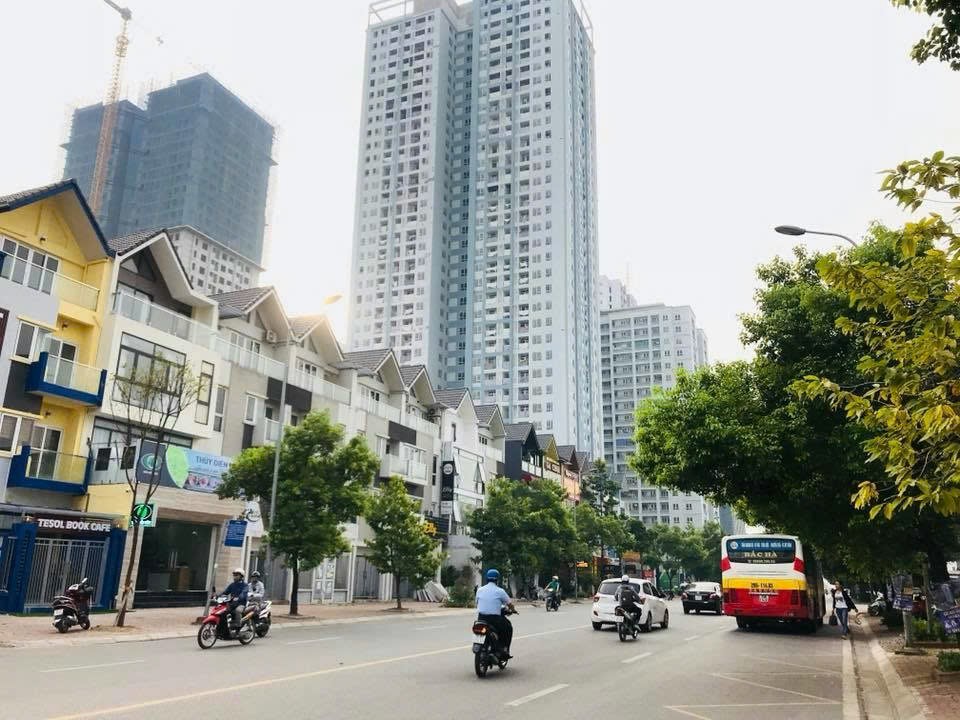 BÁN BIỆT THỰ LÔ GÓC - KĐT NAM TRUNG YÊN, CẦU GIẤY - 137M² - MT 15M - VỈA HÈ 6M - GIÁ 82 TỶ - Ảnh chính