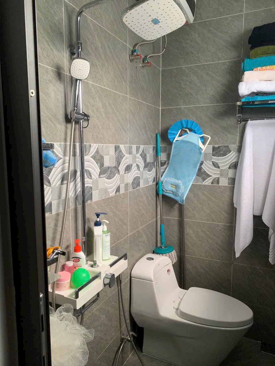 Bán nhà  4 Tầng 3 mặt Kiệt Đường 2/9 , Quận Hải Châu, Đà Nẵng. - Ảnh 4
