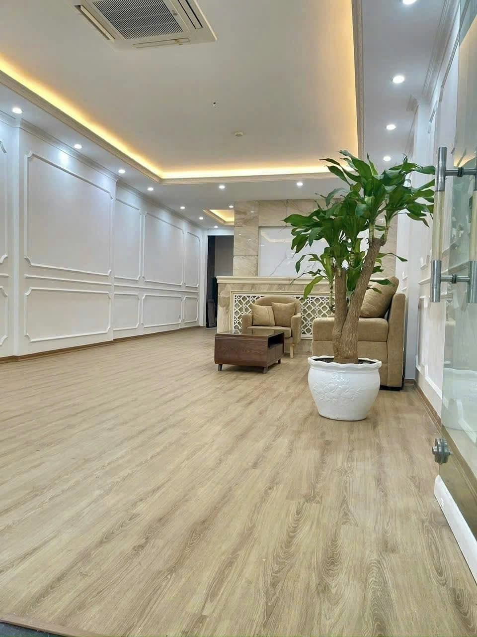 BÁN NHÀ MẶT PHỐ KIM MÃ, BA ĐÌNH - 80M² x 7T CÓ HẦM - MT 5M - VỈA HÈ RỘNG - GIÁ 54 TỶ - Ảnh 1
