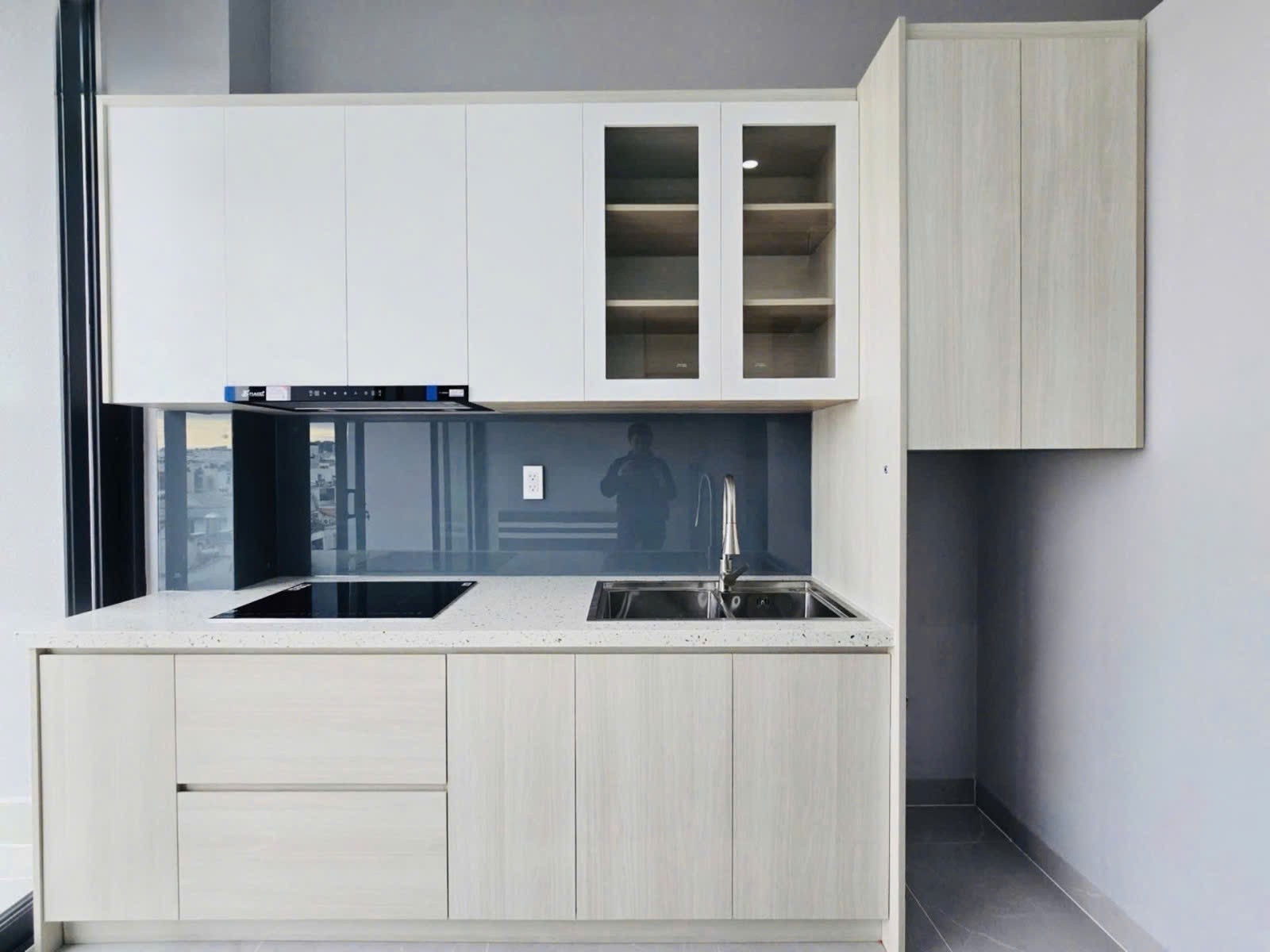 CHÍNH CHỦ BÁN NHÀ MẶT TIỀN QUẬN 7 - SẢN PHẨM CHDV - NHÀ MỚI 100% - HOÀN CÔNG ĐẦY ĐỦ - Ảnh 1