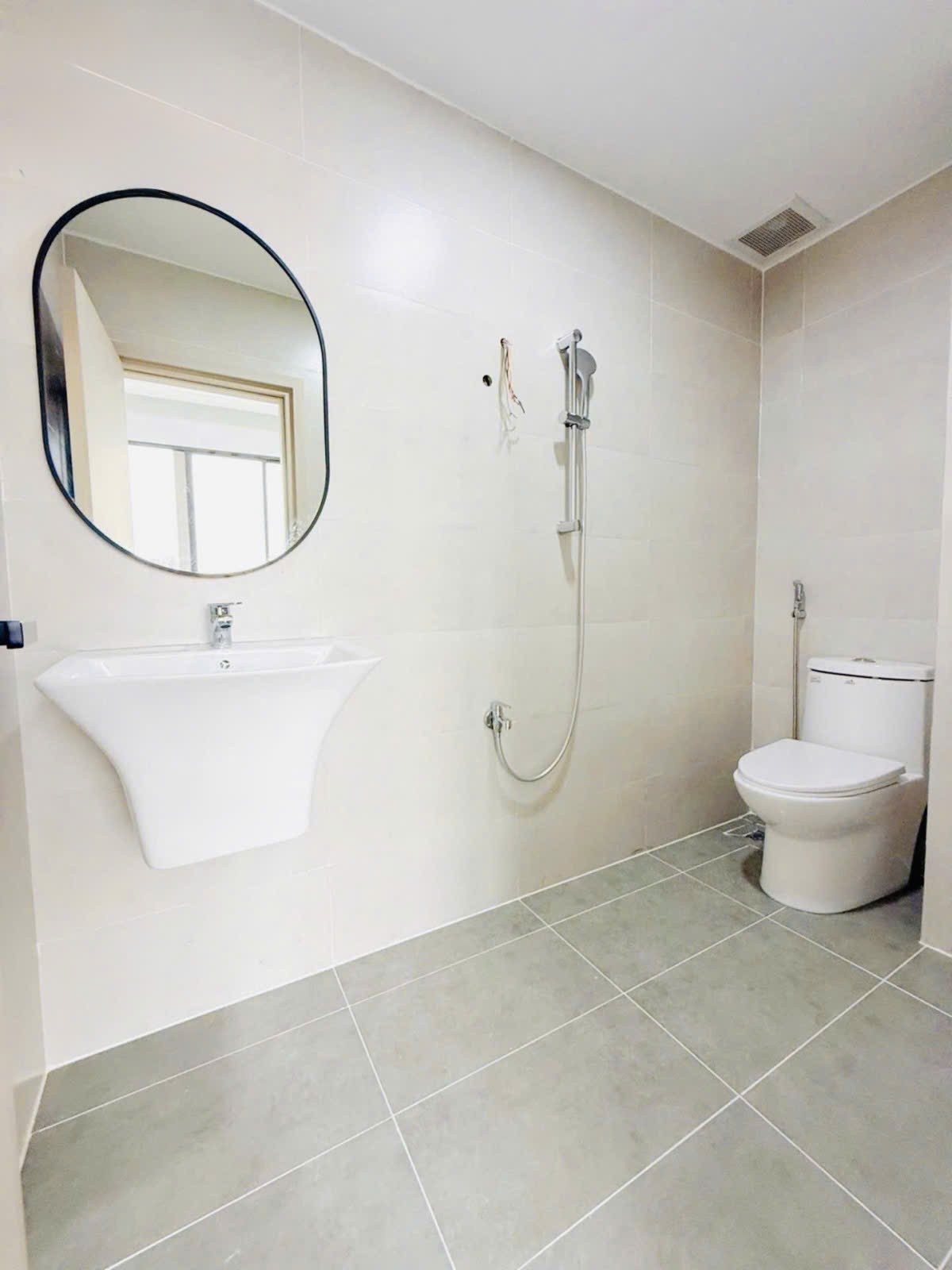 CHÍNH CHỦ BÁN NHÀ MẶT TIỀN QUẬN 7 - SẢN PHẨM CHDV - NHÀ MỚI 100% - HOÀN CÔNG ĐẦY ĐỦ - Ảnh 4