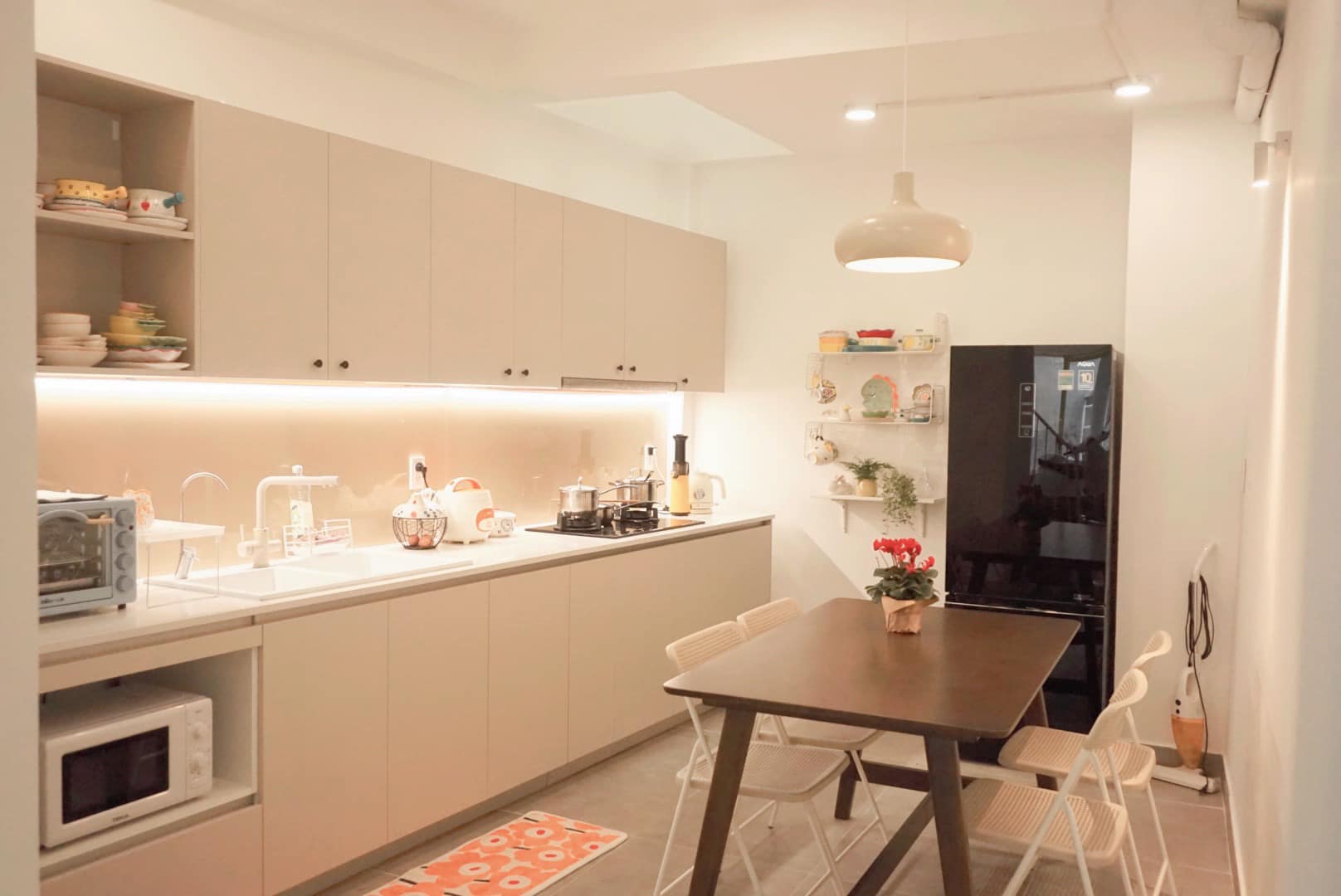 *Bán nhà 2 Tầng, đường Hoàng Đức Lương (7m5, lề 4m), sát Phạm Văn Đồng, dt 100m2 giá 9,2Tỷ - Ảnh chính