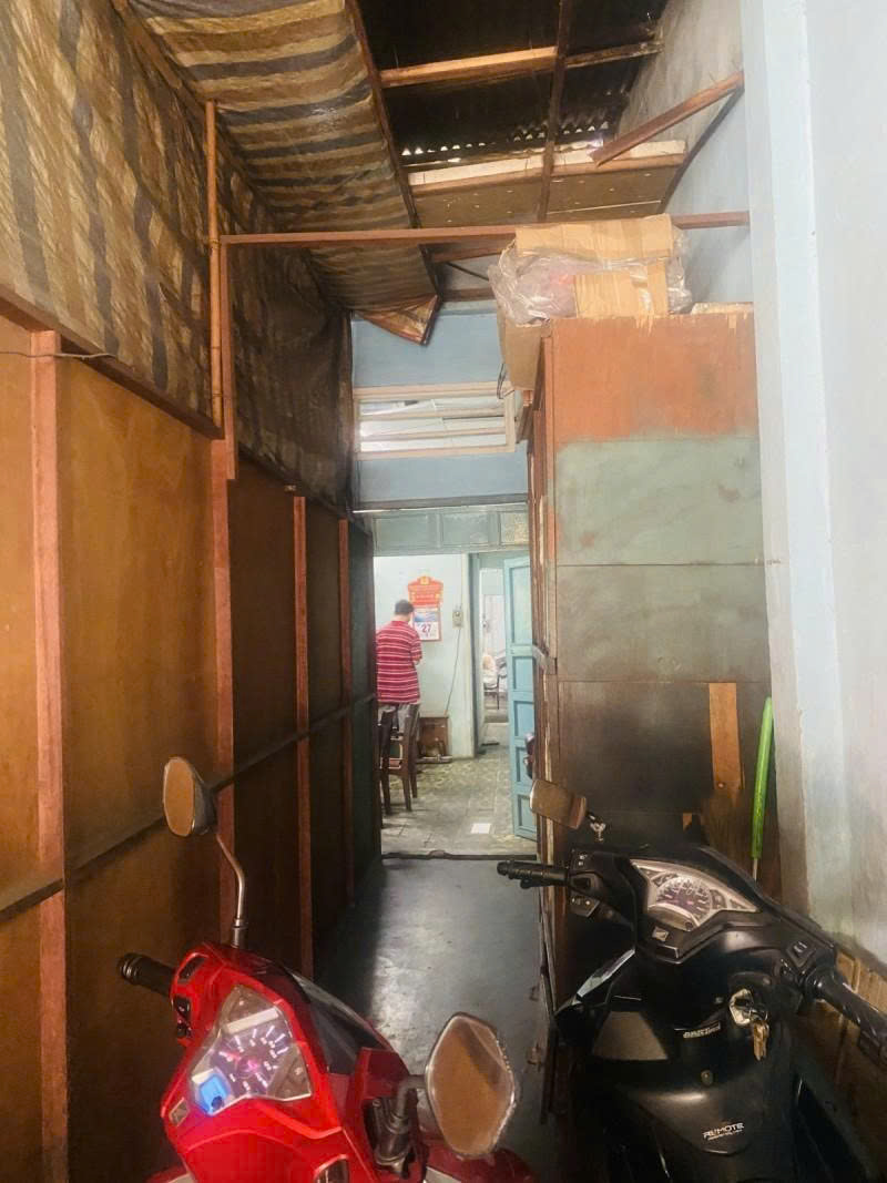 Bán nhà Mặt tiền Tân kỳ Tân Quý - gần Lê Trọng Tấn, 5,8/7,5x40m, Cấp 4 - tiện xây, 29.9 tỷ. - Ảnh 2