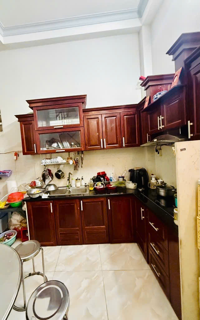 Bán nhà Huỳnh Văn Nghệ,3 tầng BTCT, hẻm 5m xe hơi đậu cửa, chỉ hơn 4 tỷ - Ảnh 2