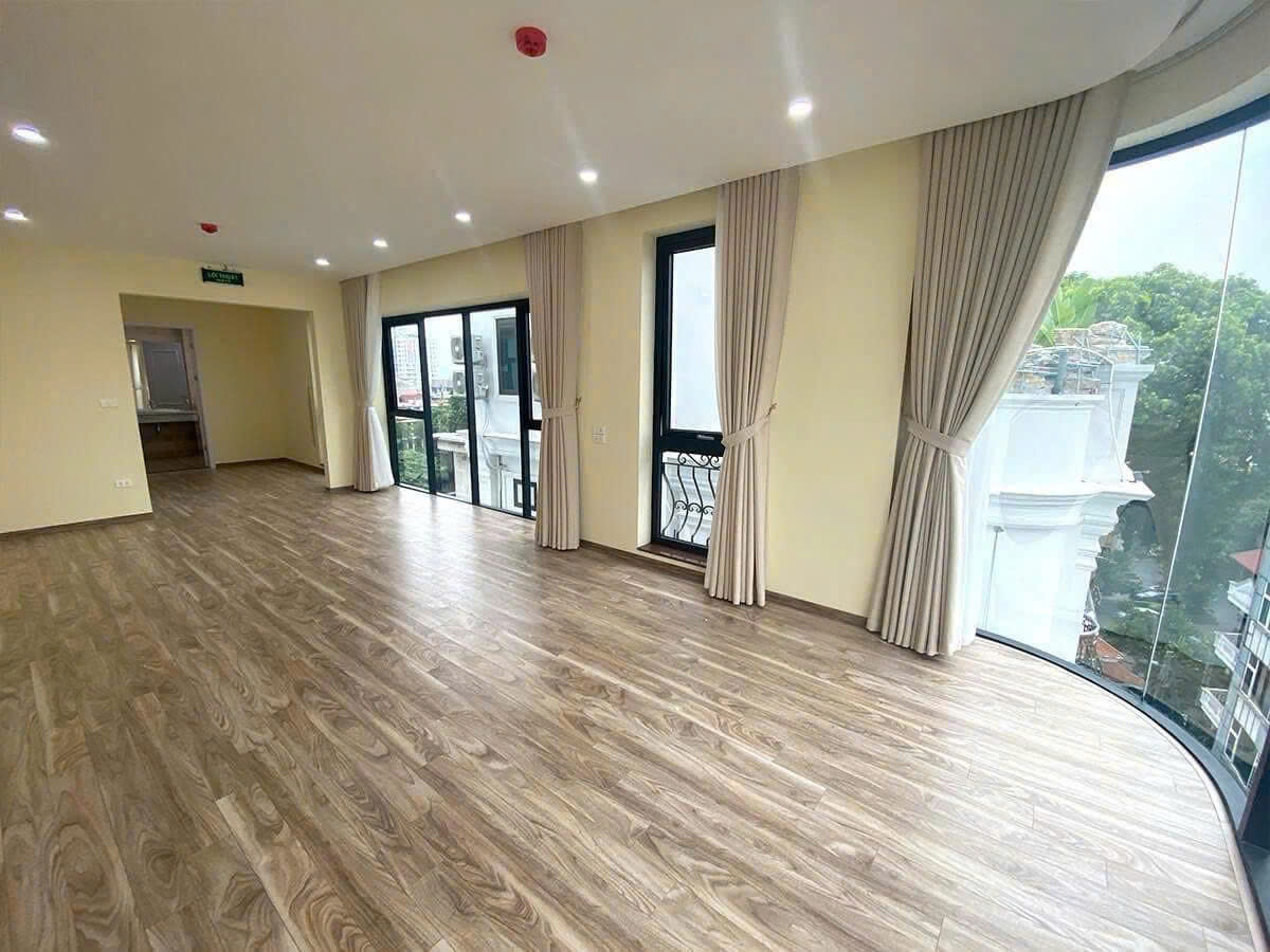 BÁN TÒA NHÀ MẶT PHỐ TÔ VĨNH DIỆN - 113M² x 9T CÓ HẦM - DÒNG TIỀN 200TR/TH - GIÁ 64 TỶ - Ảnh 2