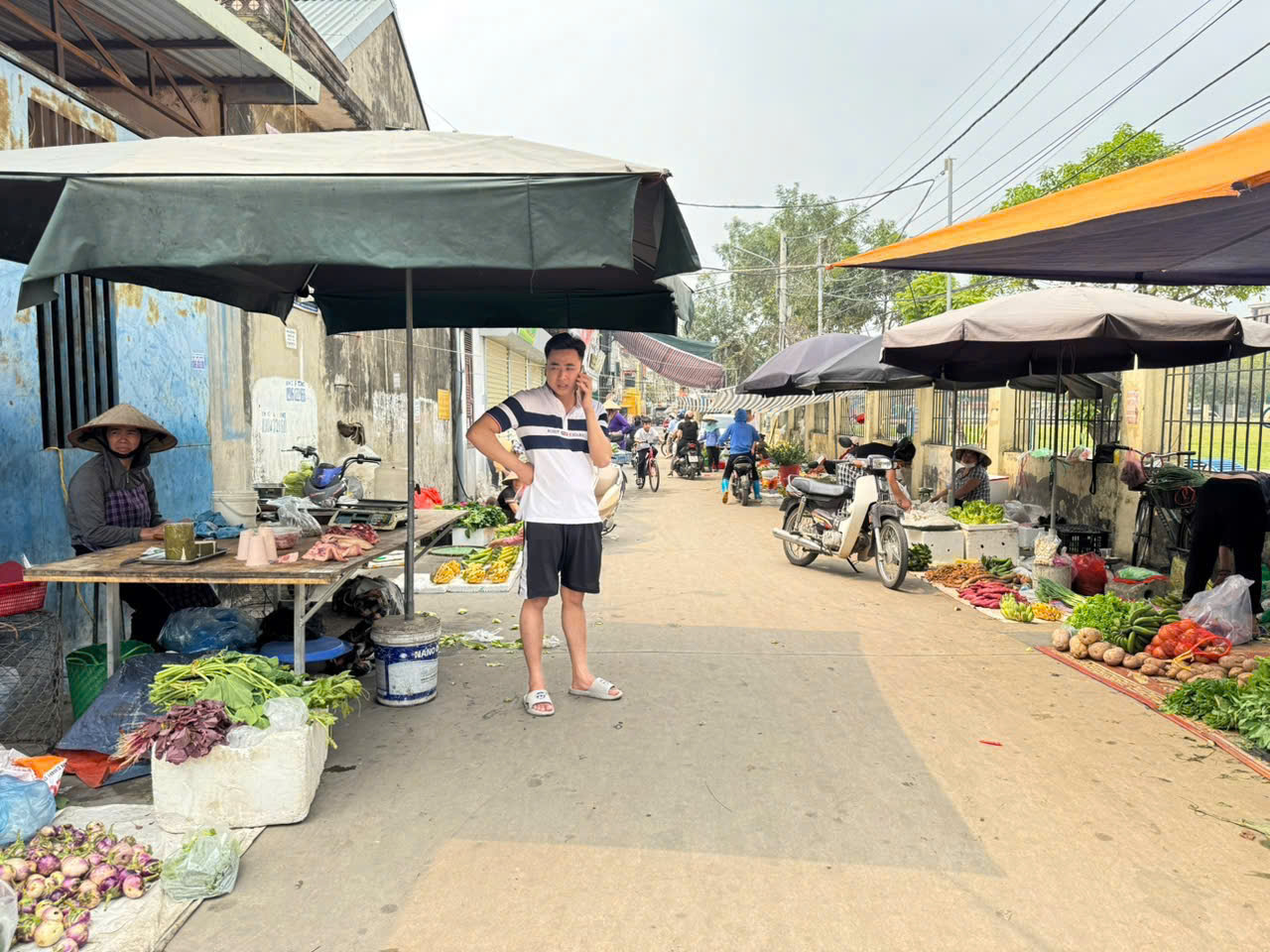 Bán đất trung tâm TT Chi Đông, Mê Linh, HN. Vị trí mặt chợ, mặt tiền kinh doanh đẹp. - Ảnh chính