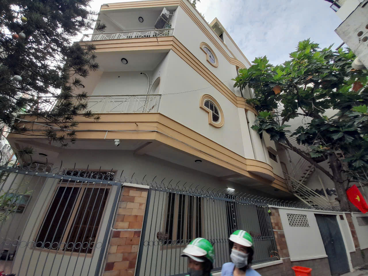 Bán nhà 30/22 - Nguyễn Cửu Vân , P17 , Q.Bình Thạnh DT 5,2x16m Giá 16.5 tỷ - Ảnh chính