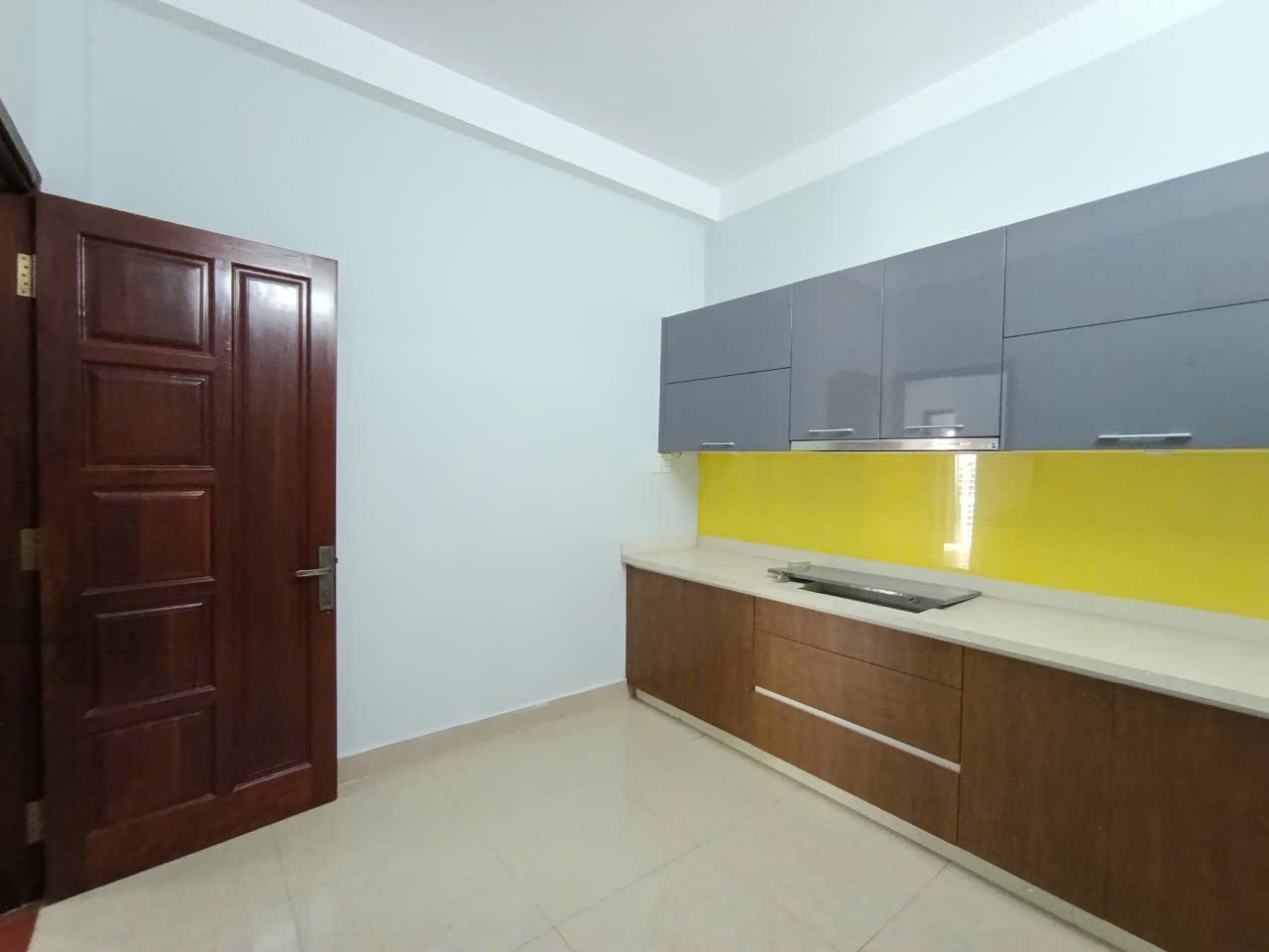 BIỆT THỰ CĂN GÓC 2 MẶT TIỀN KHU VIP QUÂN ĐỘI NGAY PHAN VĂN TRỊ - DÒNG TIỀN 470 TR/NĂM - CHỈ 33 TỶ - Ảnh 2